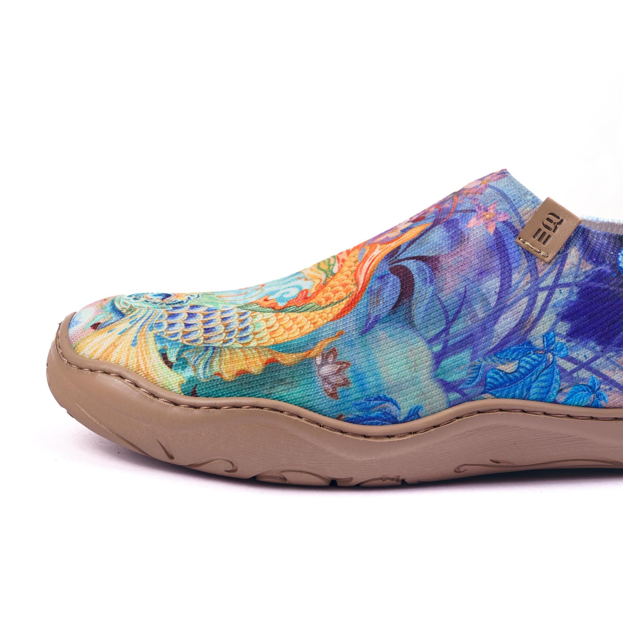 Cloud-Drifting Koi Women's Slip-On Shoes Painted Canvas Sneakers